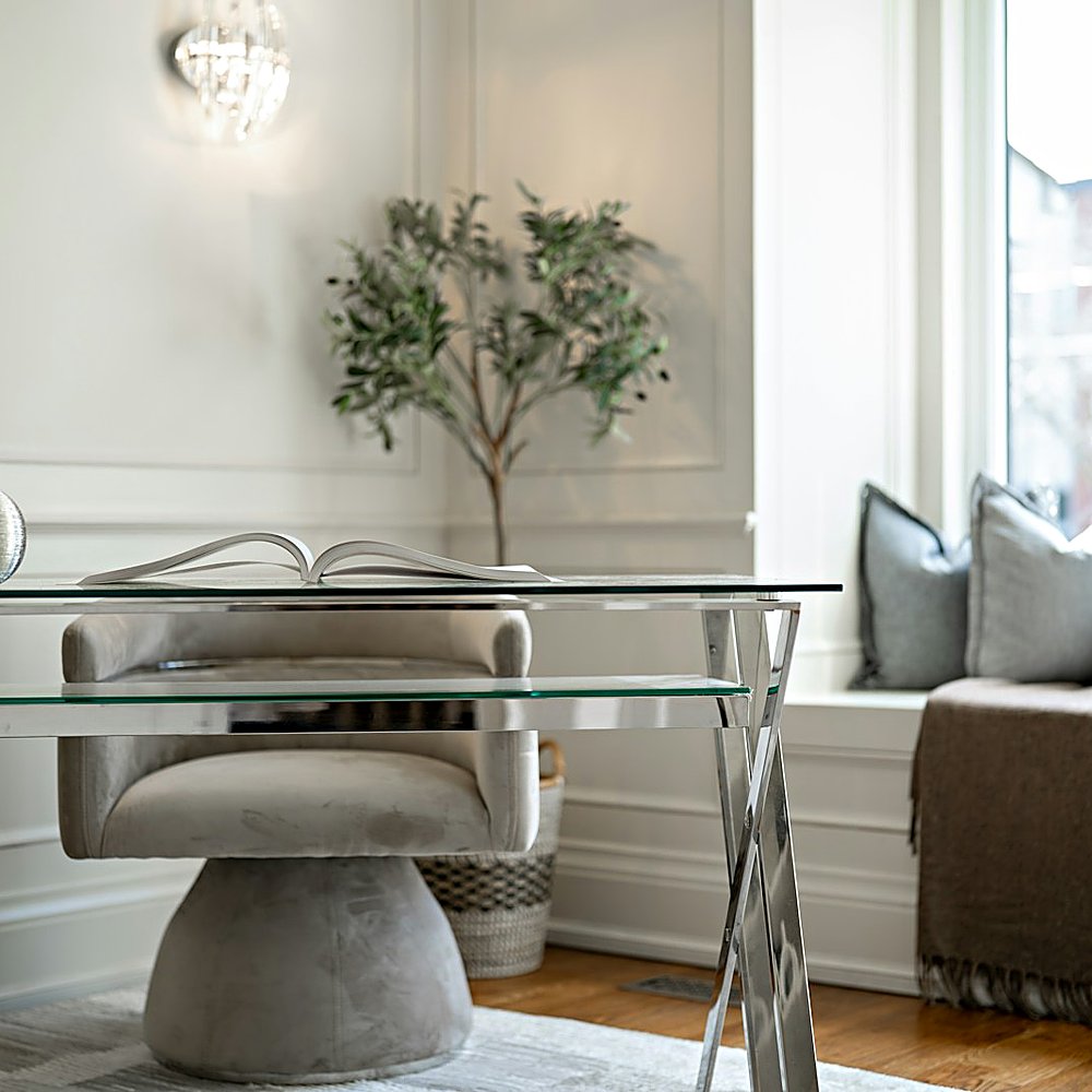 Coastal style office designed by Next Level Design