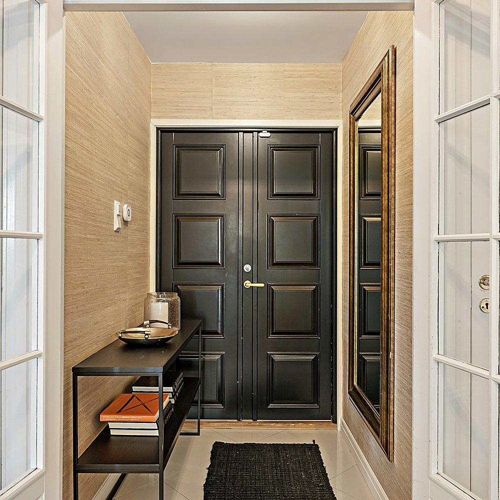 Hollywood Glam style entryway designed by Next Level Design